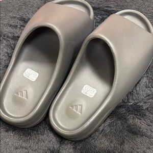 Black Yeezy Adidas Slides